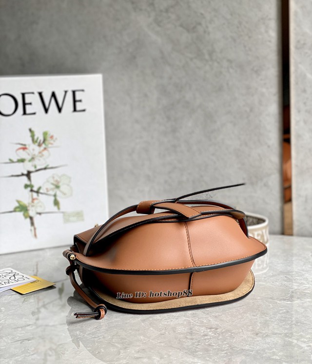 Loewe專櫃2022新款升級版字母寛肩帶馬鞍包 羅意威MiniGateDual手袋 男女款單肩斜挎腰包胸包 10183 lyw1047